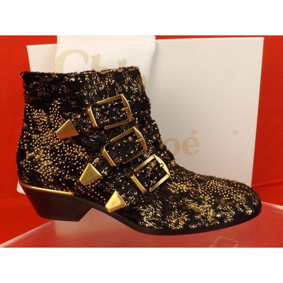 NIB CHLOE SUSANNA BLACK VELVET GOLD STUDS BUCKLES MOTORCYCLE ANKLE BOOTS 39 9 - Picture 6 of 12